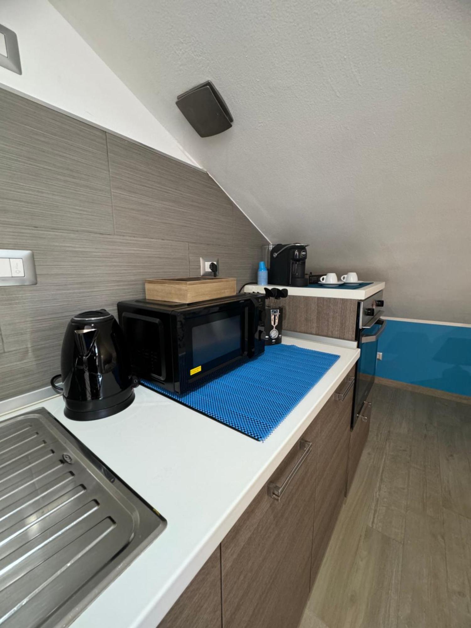 Sky Loft Lägenhet Alba  Exteriör bild